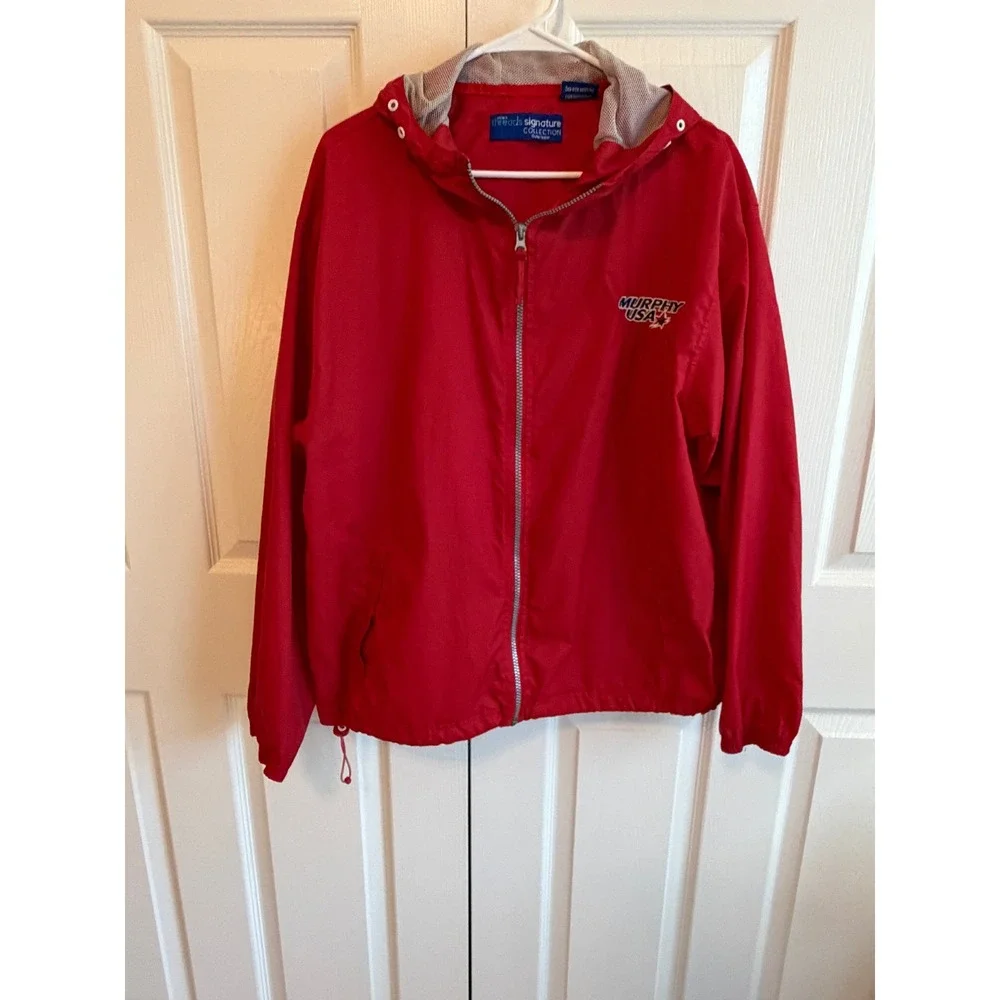 Ukrops Threads Signature Collection Murphy USA Red Nylon Windbreaker Jacket SM